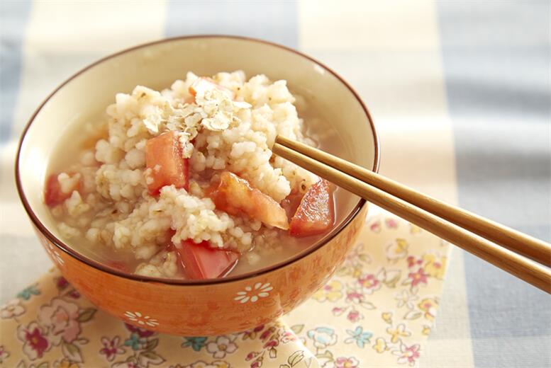 养生番茄糙米饭